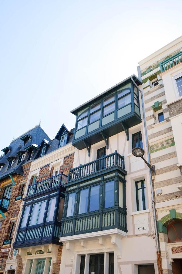 Villa Adele, Bow-Window Vue Mer -Appt 04 메르레뱅 외부 사진